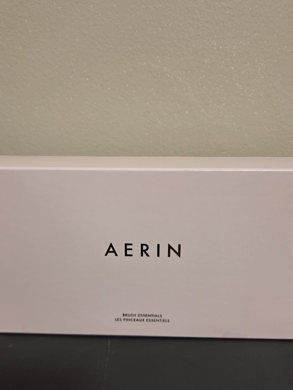 AERIN BRUSH SET - Picture 1 of 6